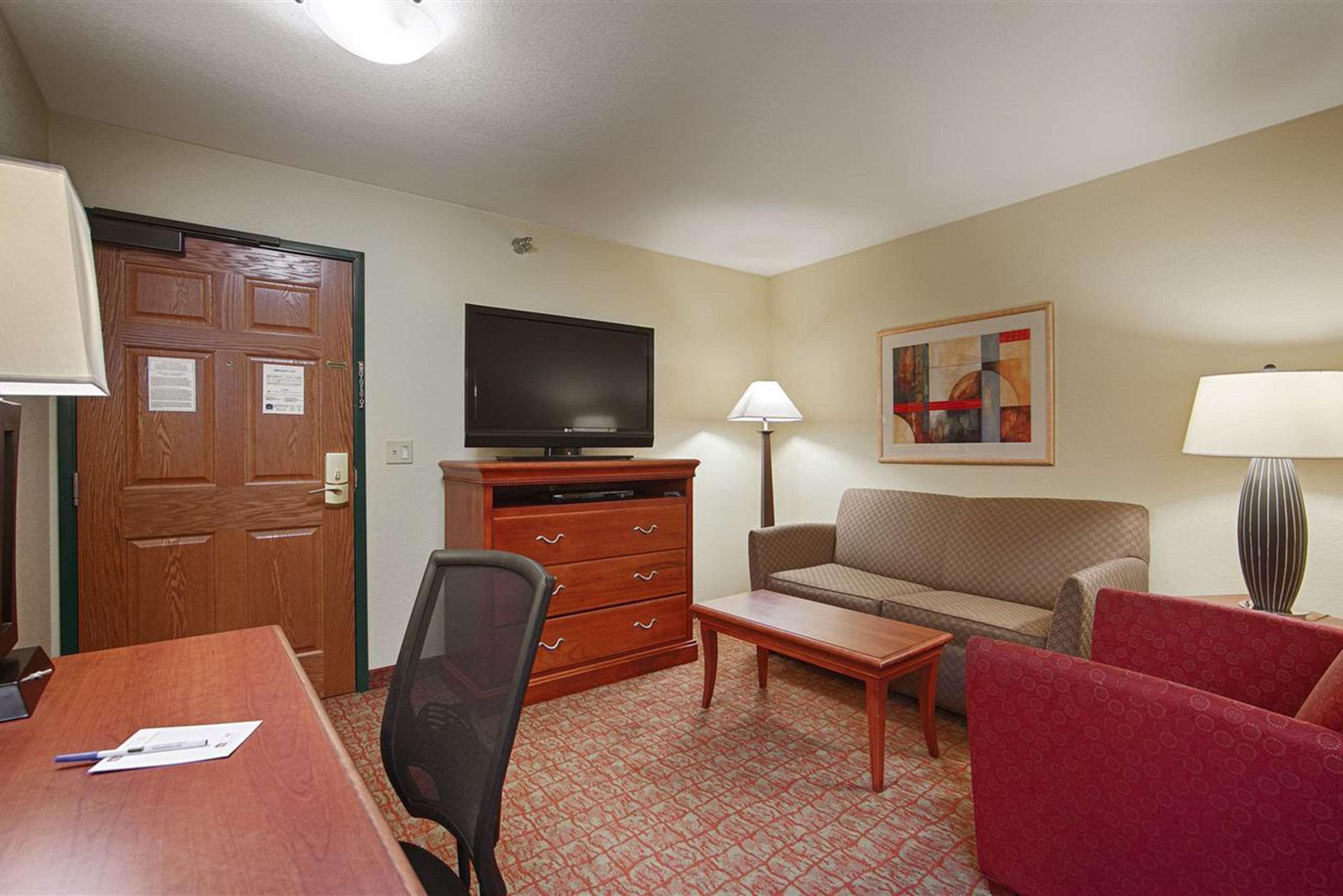 Heritage Hotel And Suites Dickinson Dış mekan fotoğraf